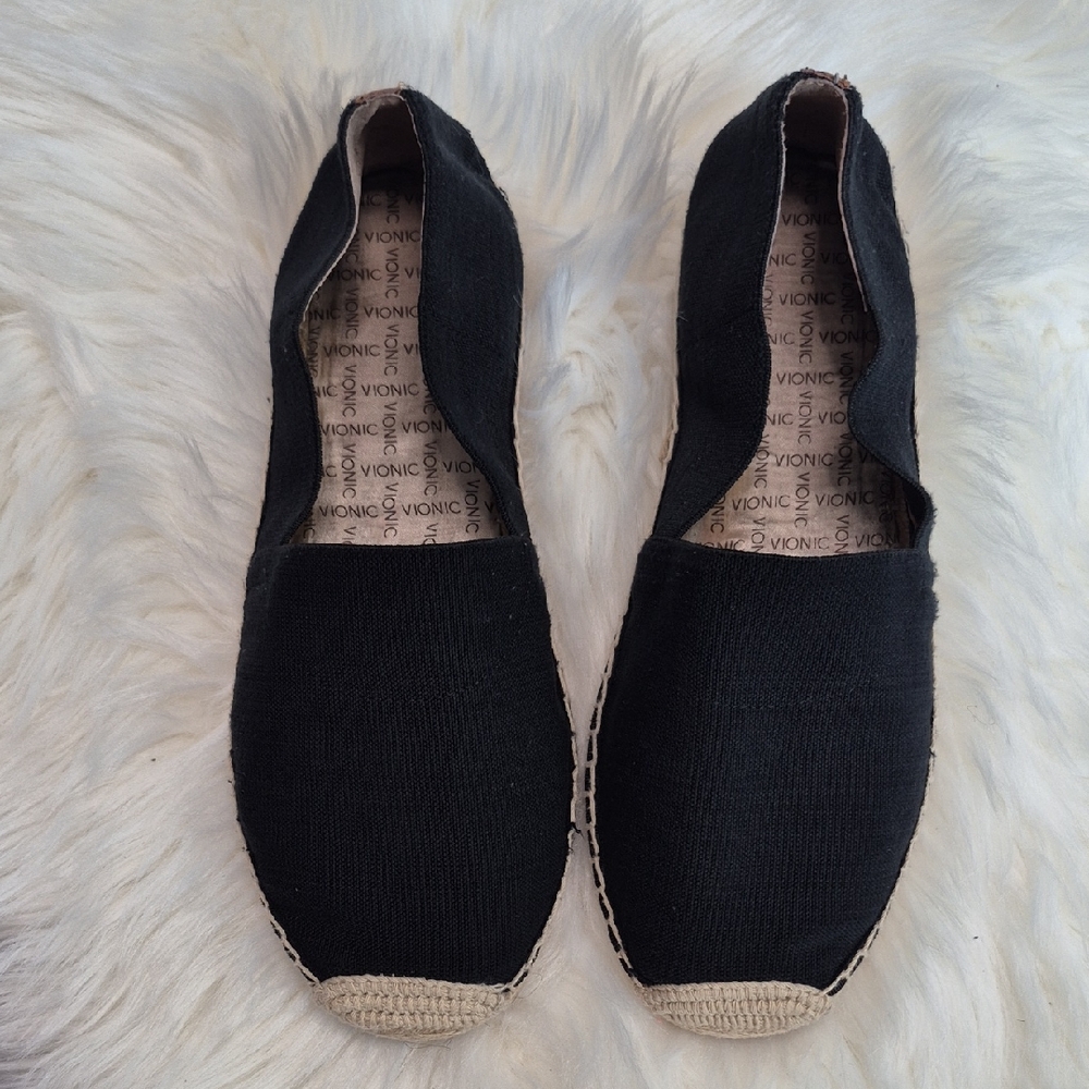 Vionic Black Canvas Espadrilles